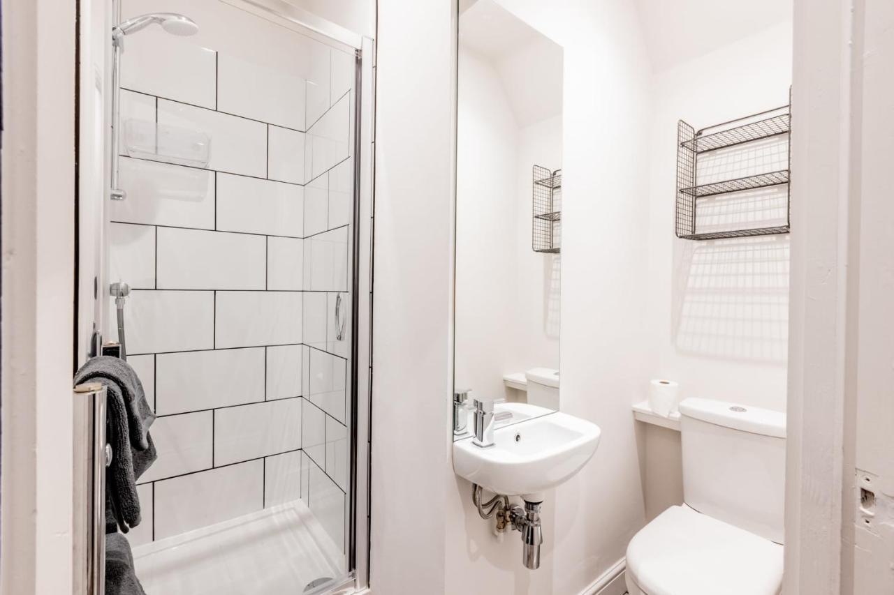 Modern 2 Bedroom Queen Street Apartment NWI Eksteriør bilde